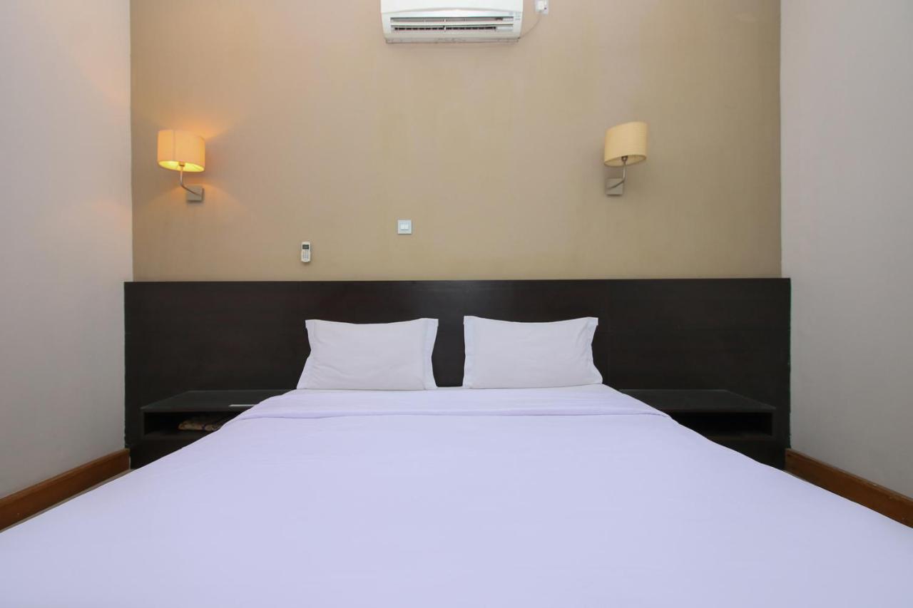 Sky Hotel Buah Batu 1 Bandung Exterior foto