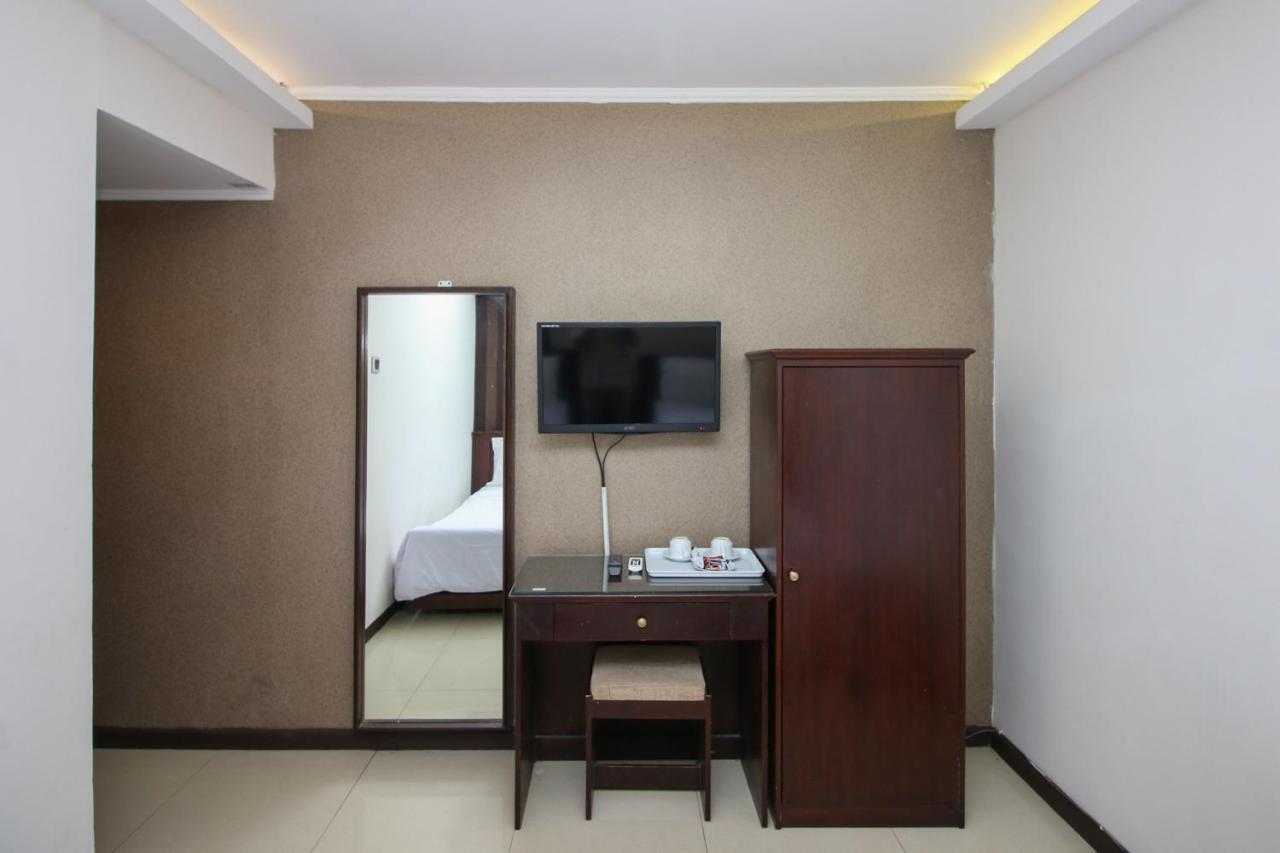 Sky Hotel Buah Batu 1 Bandung Exterior foto